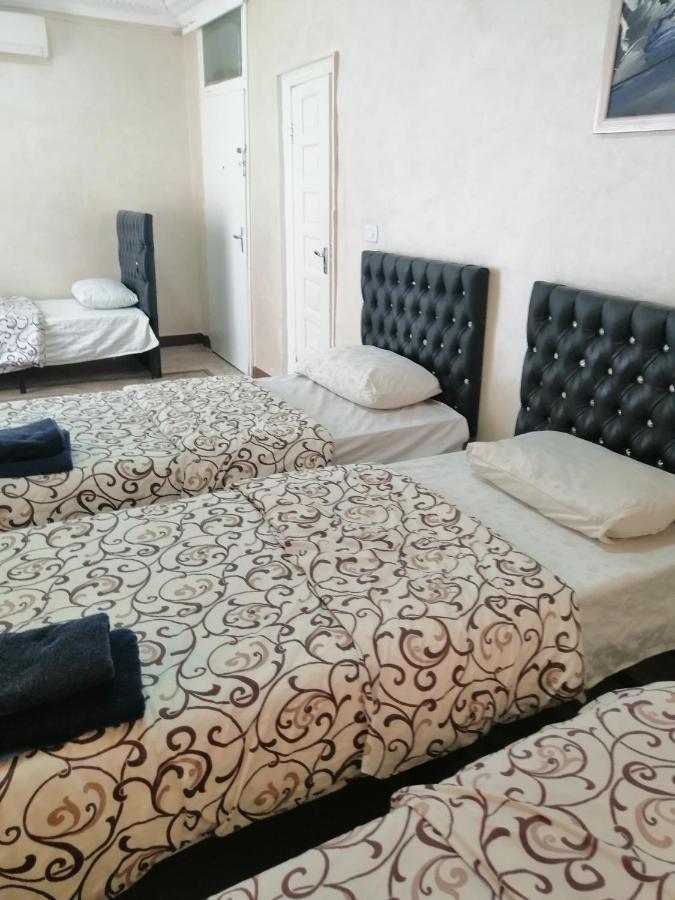 Hamoudah Hotel Аман Екстериор снимка
