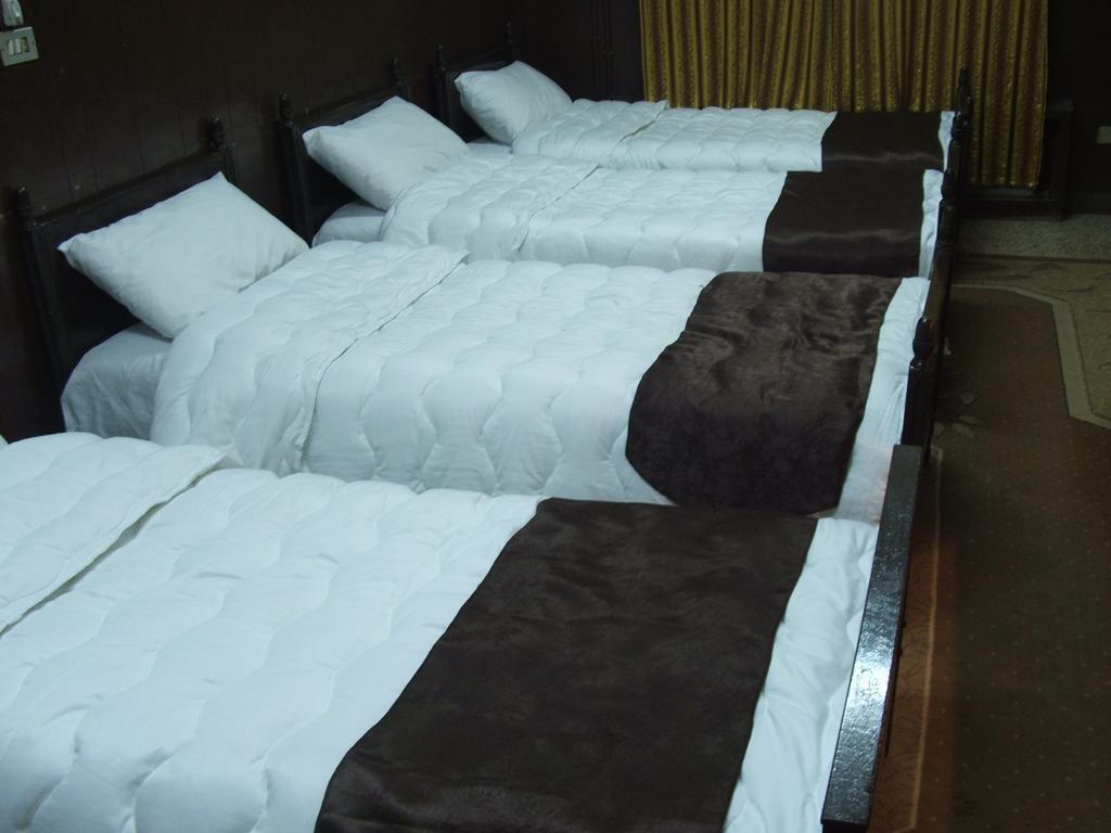 Hamoudah Hotel Аман Стая снимка