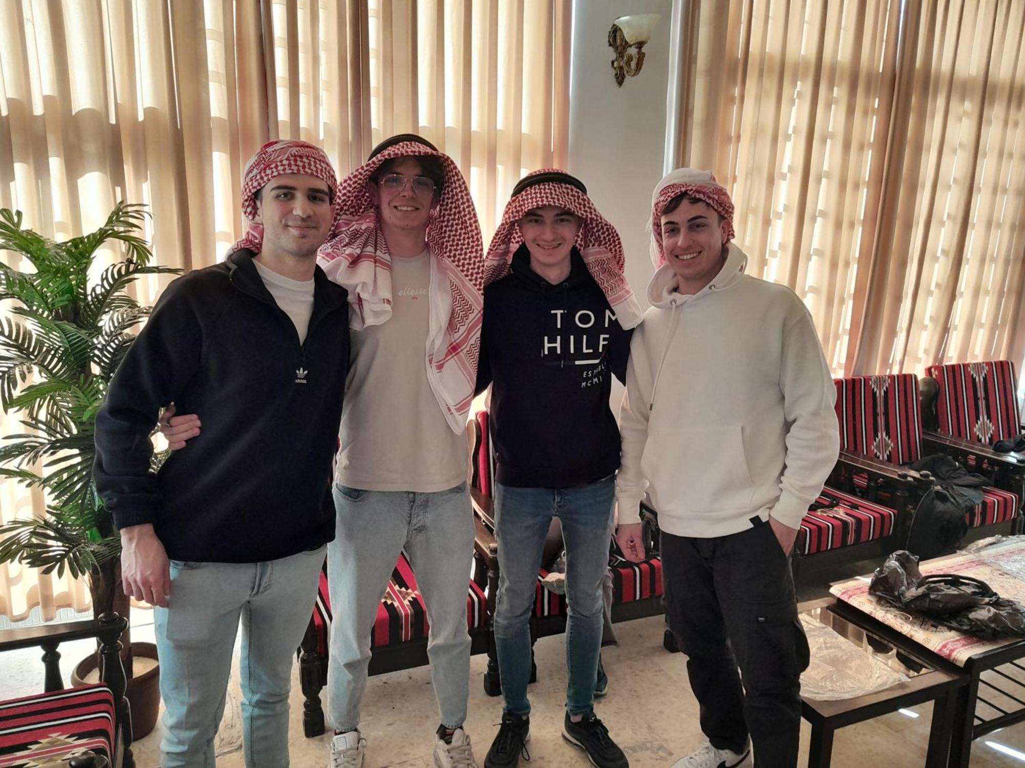Hamoudah Hotel Аман Екстериор снимка