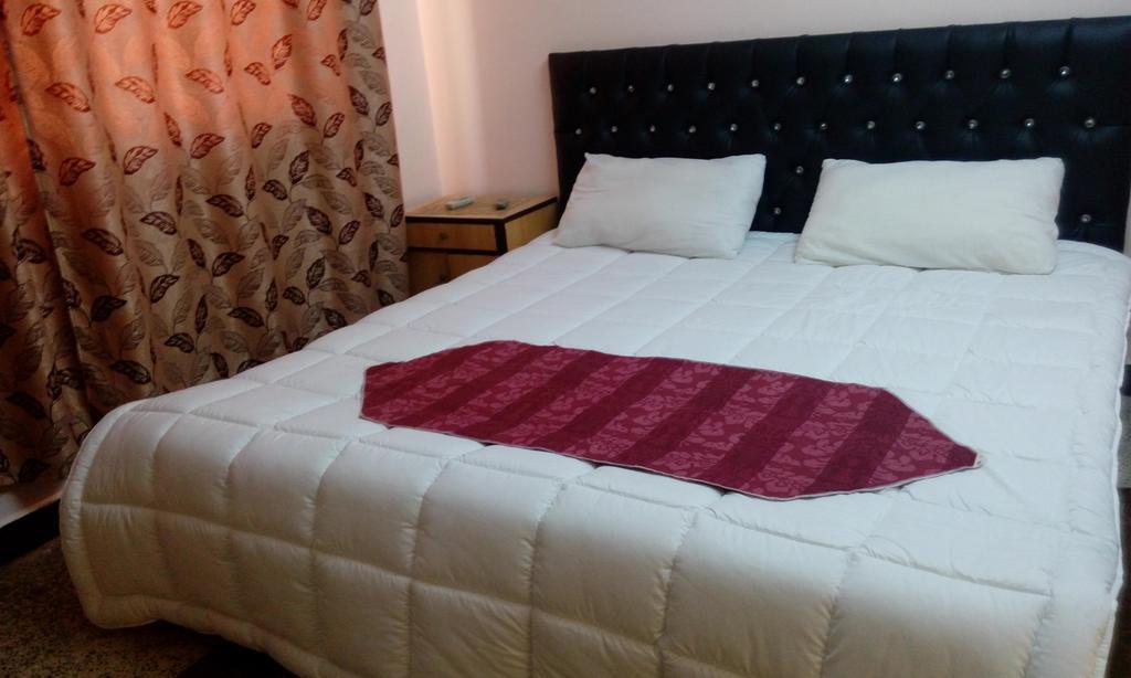 Hamoudah Hotel Аман Екстериор снимка